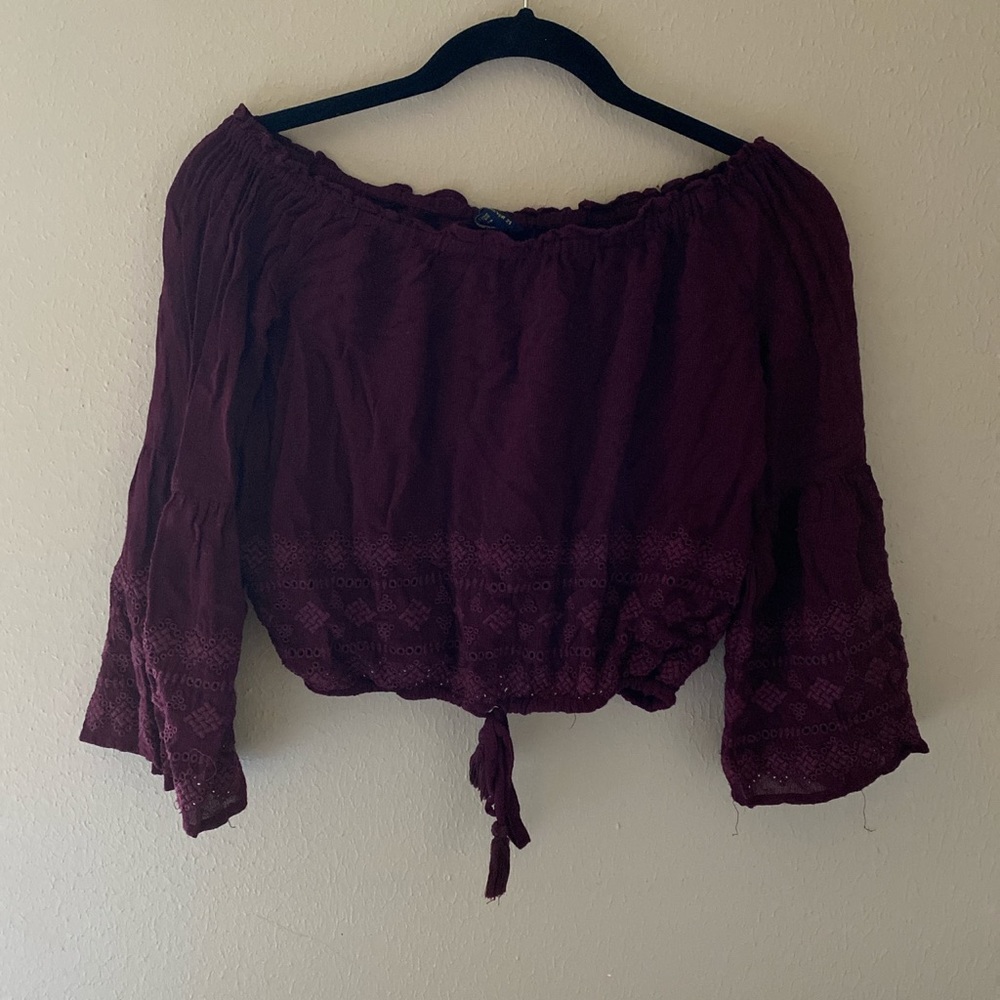 Burgundy Tie Cropped Mid Sleeve w/ Cute Patterns